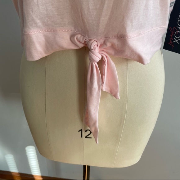 Wildfox Sweat Tie Front Workout Tank Top- Blushing Bride (Pink)- Size Large- NWT - Picture 3 of 8